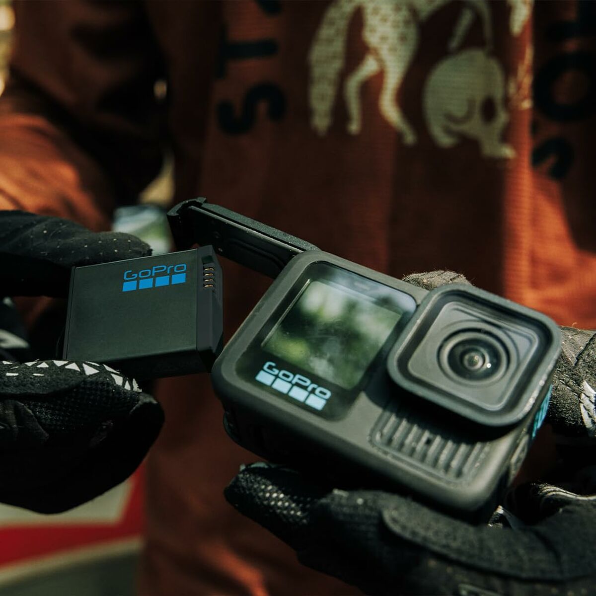 V4H85ACEBAA000E2A42E2C83CA3C2B89472R6993070P8