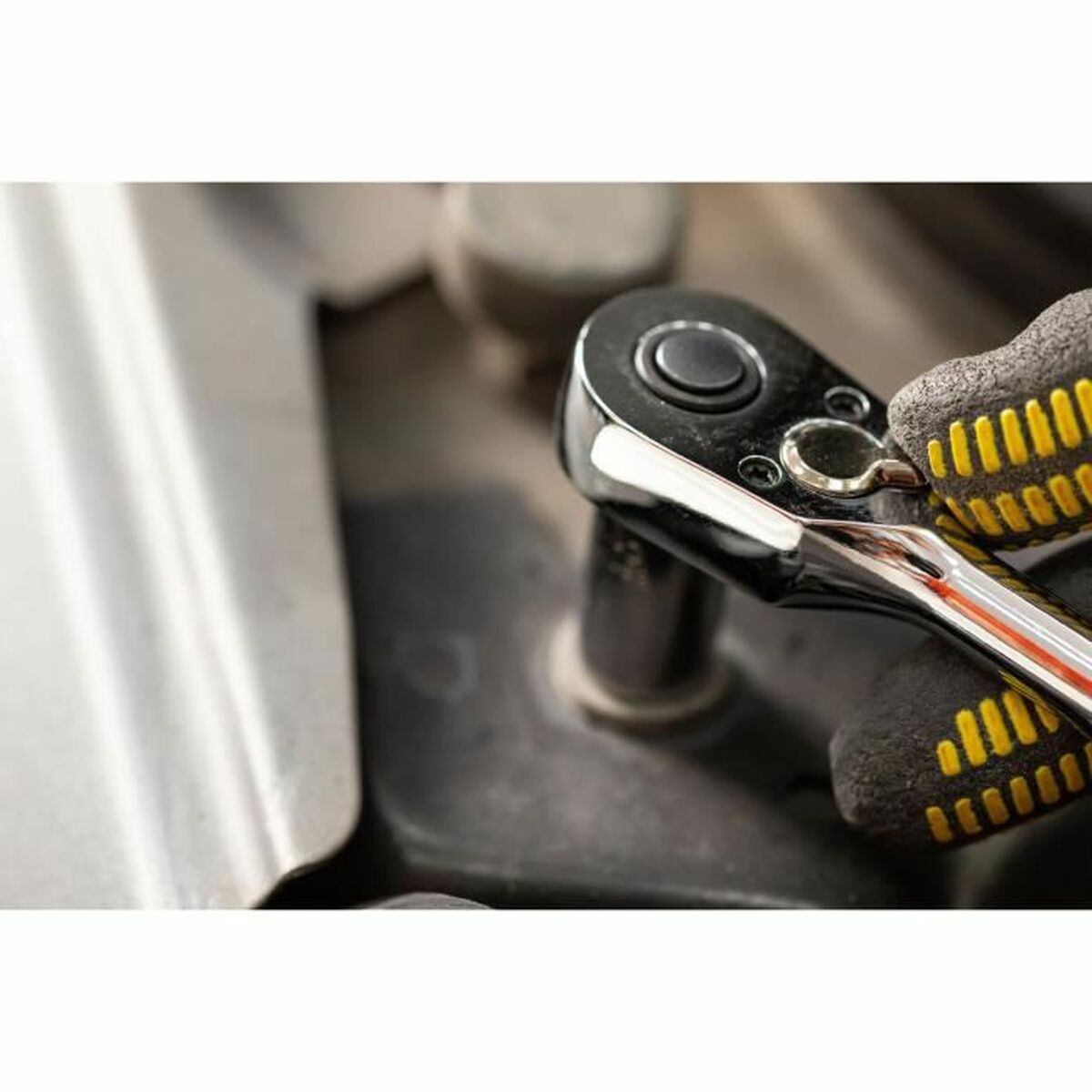 V8H52879043FA7F319590200B94EC654673R6449182P2