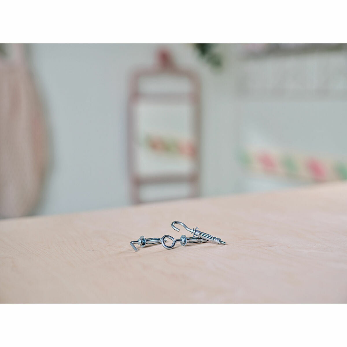 V5H669EFCCE3A77E20D8059A3E067124CE2R6117178P4